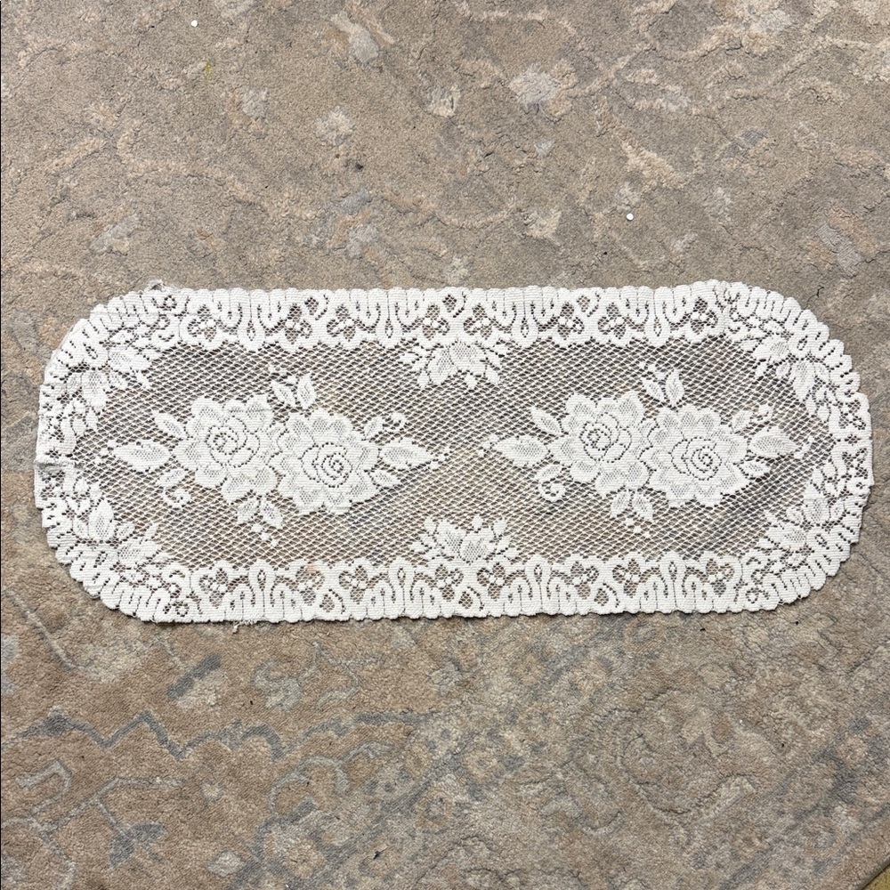 Elegant Lace Table Runner